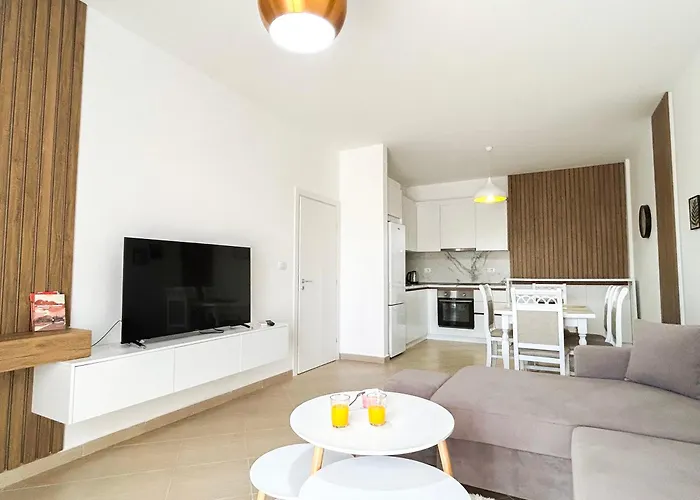 Velvet Sea Retreat D29 * Golem (Tirana)