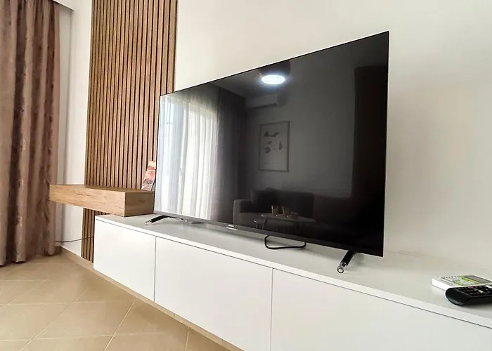 Velvet Sea Retreat D29 Apartment Golem (Tirana)