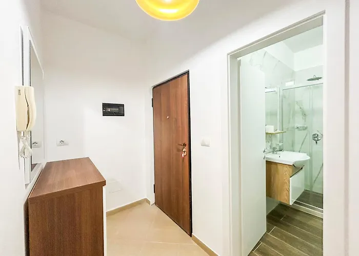 Velvet Sea Retreat D29 Apartment Golem (Tirana)