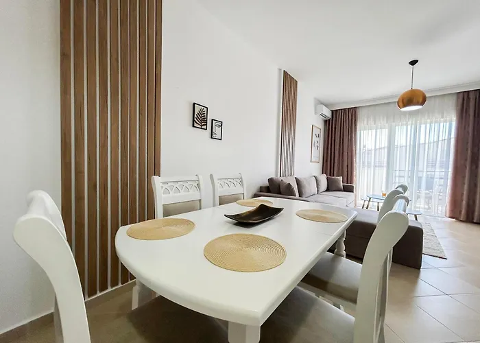 Velvet Sea Retreat D29 Golem